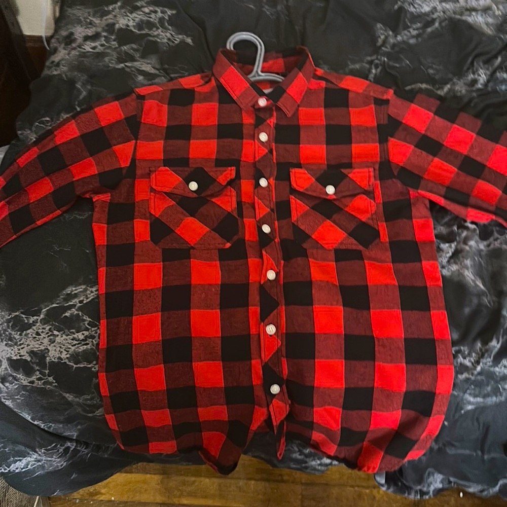 ❣️”Buffalo Plaid”🖤 Button up flannel